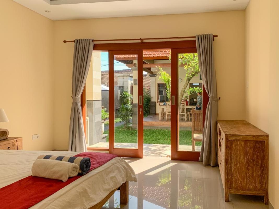 Lotus Bali Guest House Canggu  Ngoại thất bức ảnh