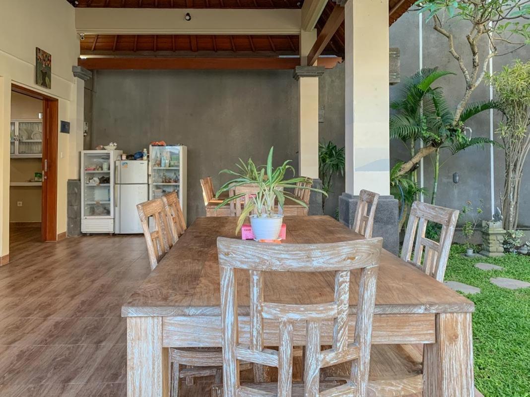 Lotus Bali Guest House Canggu  Ngoại thất bức ảnh