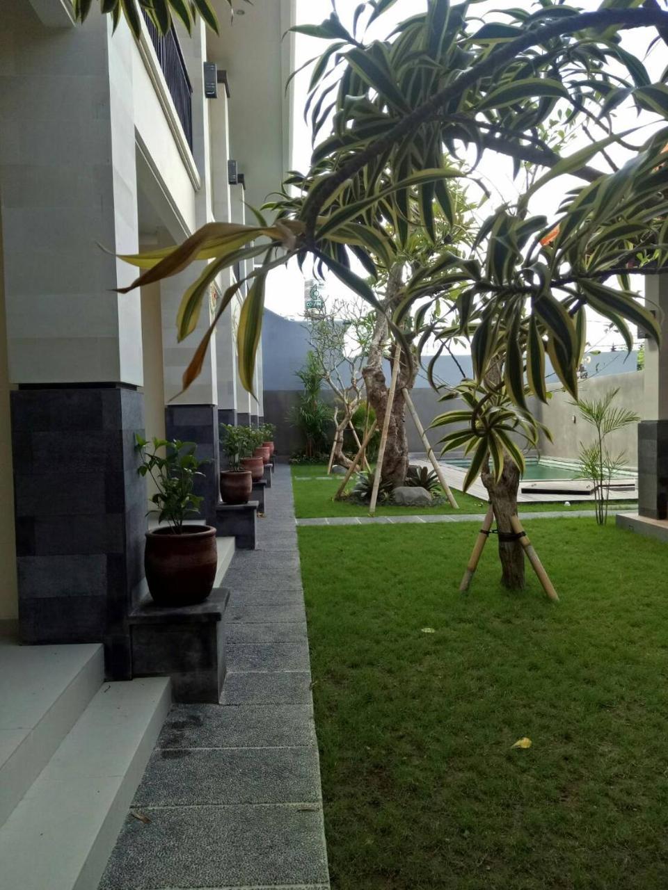 Lotus Bali Guest House Canggu  Ngoại thất bức ảnh